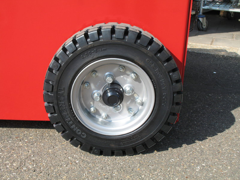 Multi-Mover Tjan Elektroschlepper