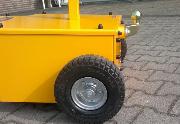 Multi-Mover Tjan Elektroschlepper