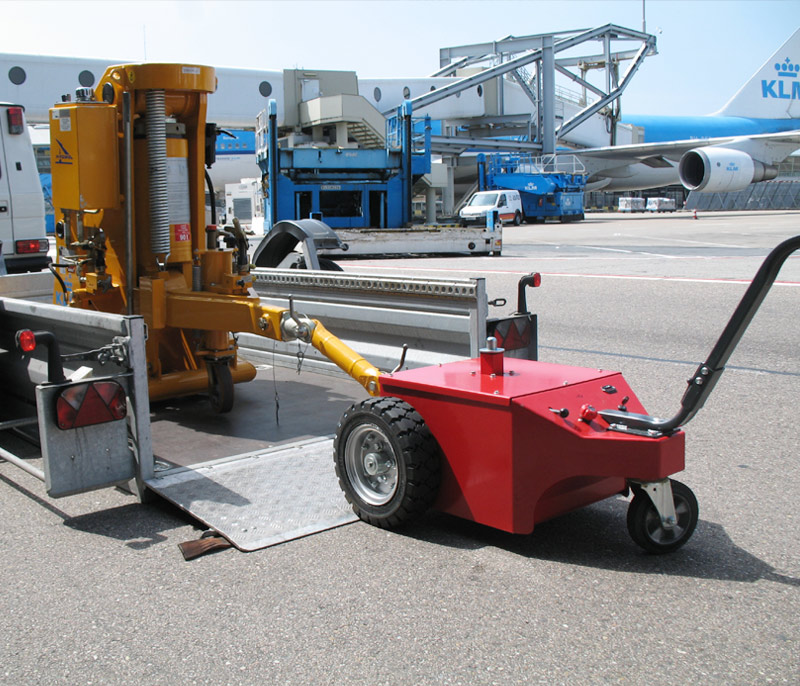 Multi-Mover Tjan Elektroschlepper